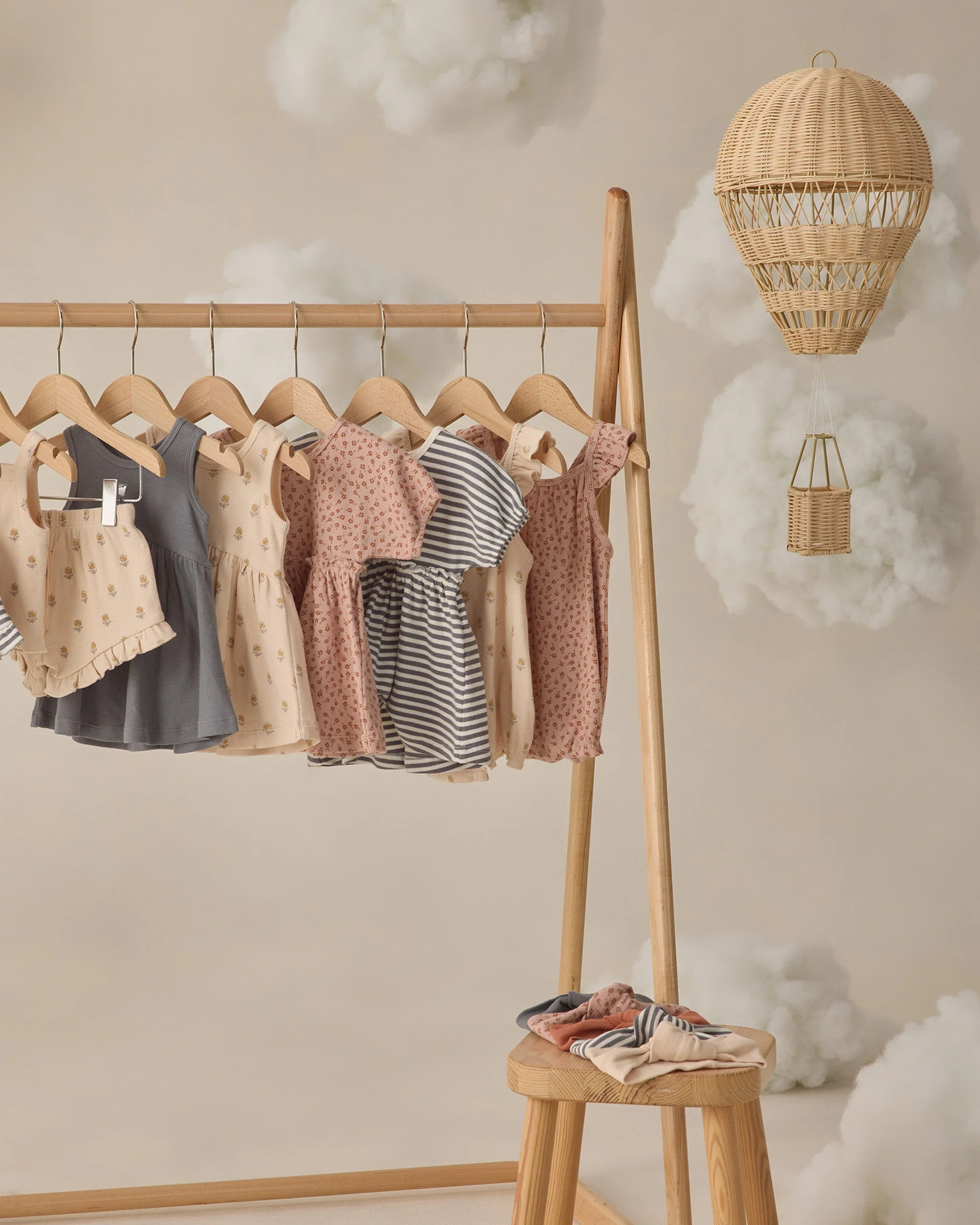 Annie Dress Posy - Image 6