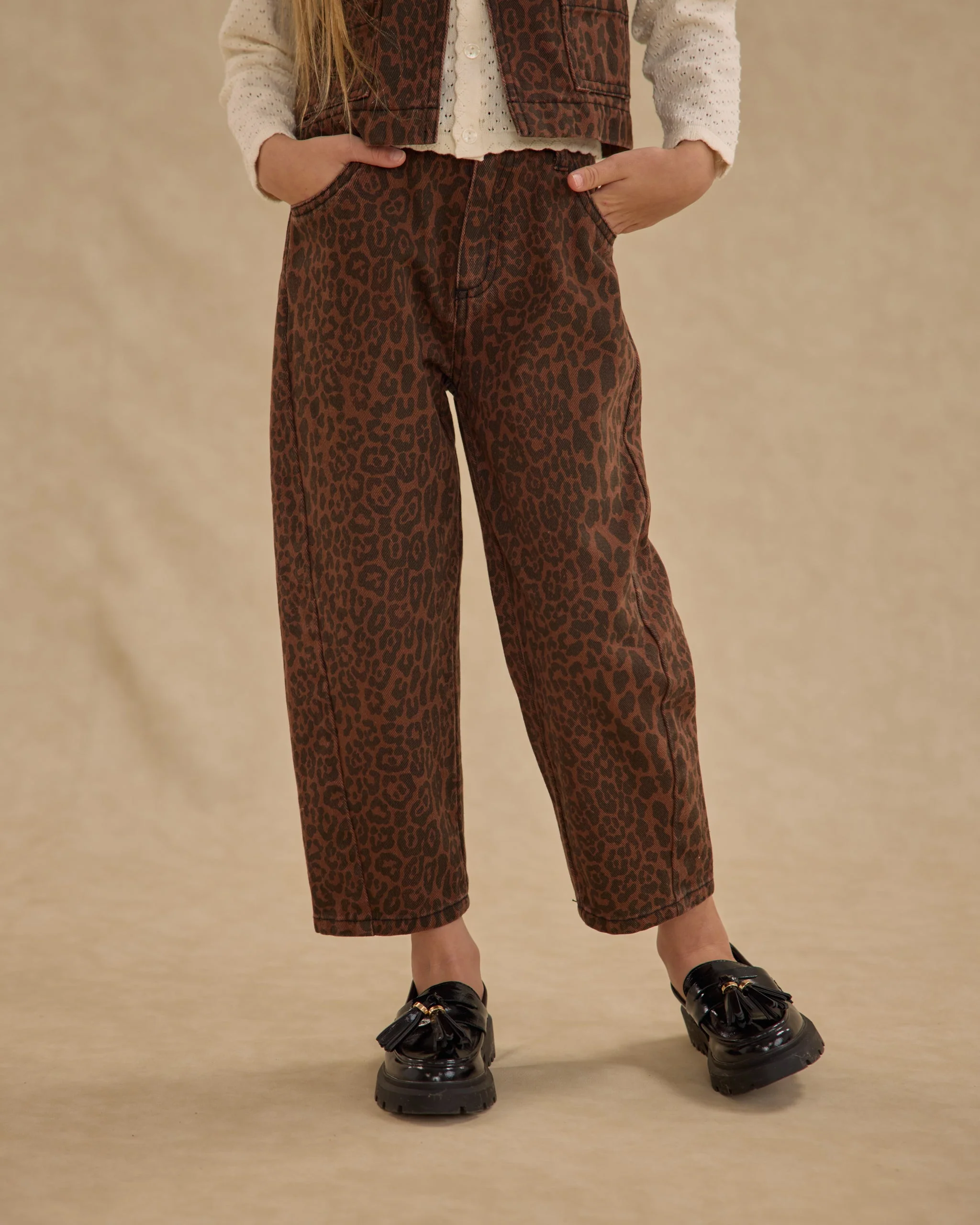 Barrel Pant || Leopard - Image 4