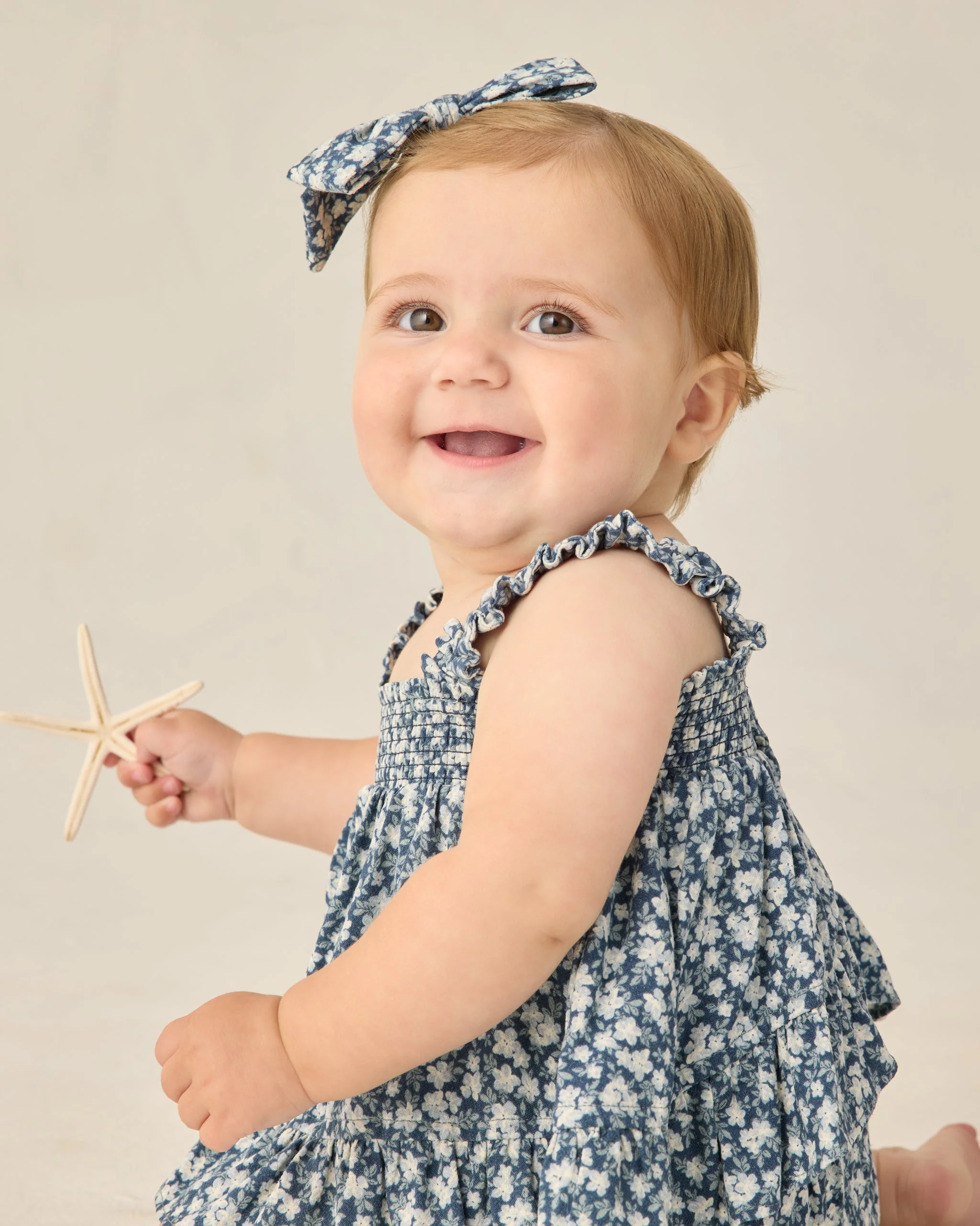 Bow Navy Floral - Image 2