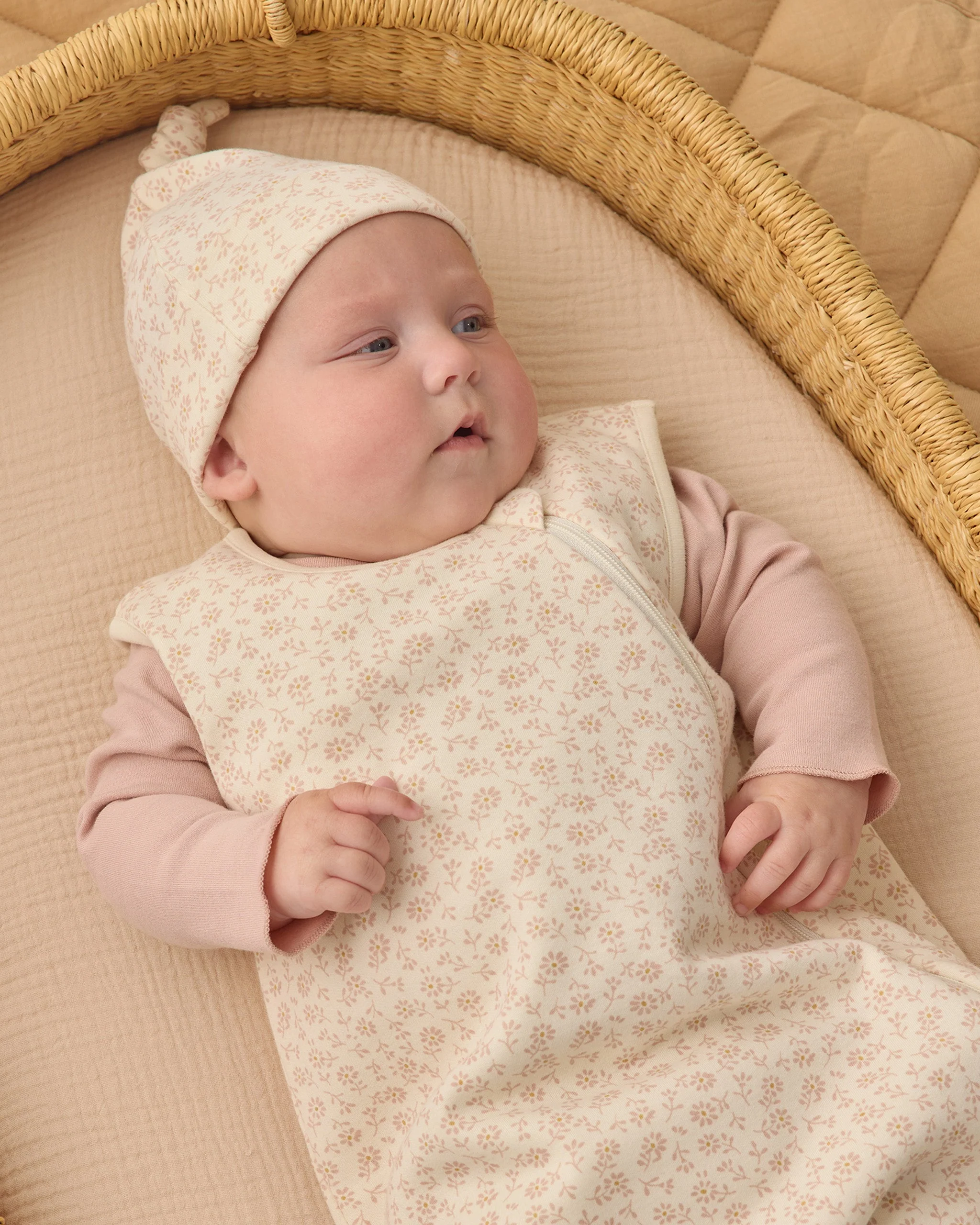 Jersey Sleep Bag Ditsy - Image 3
