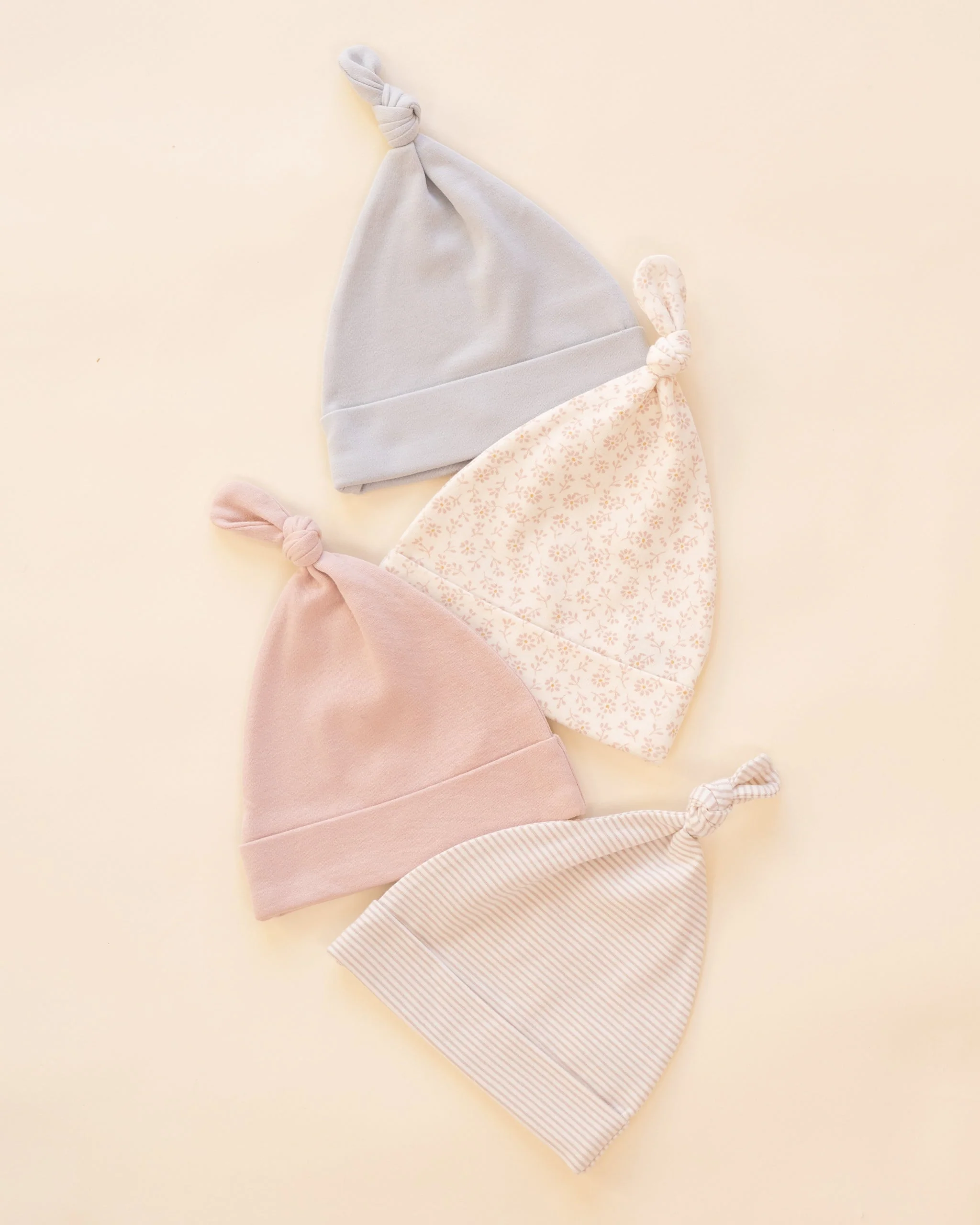 Knotted Baby Hat Sky - Image 5