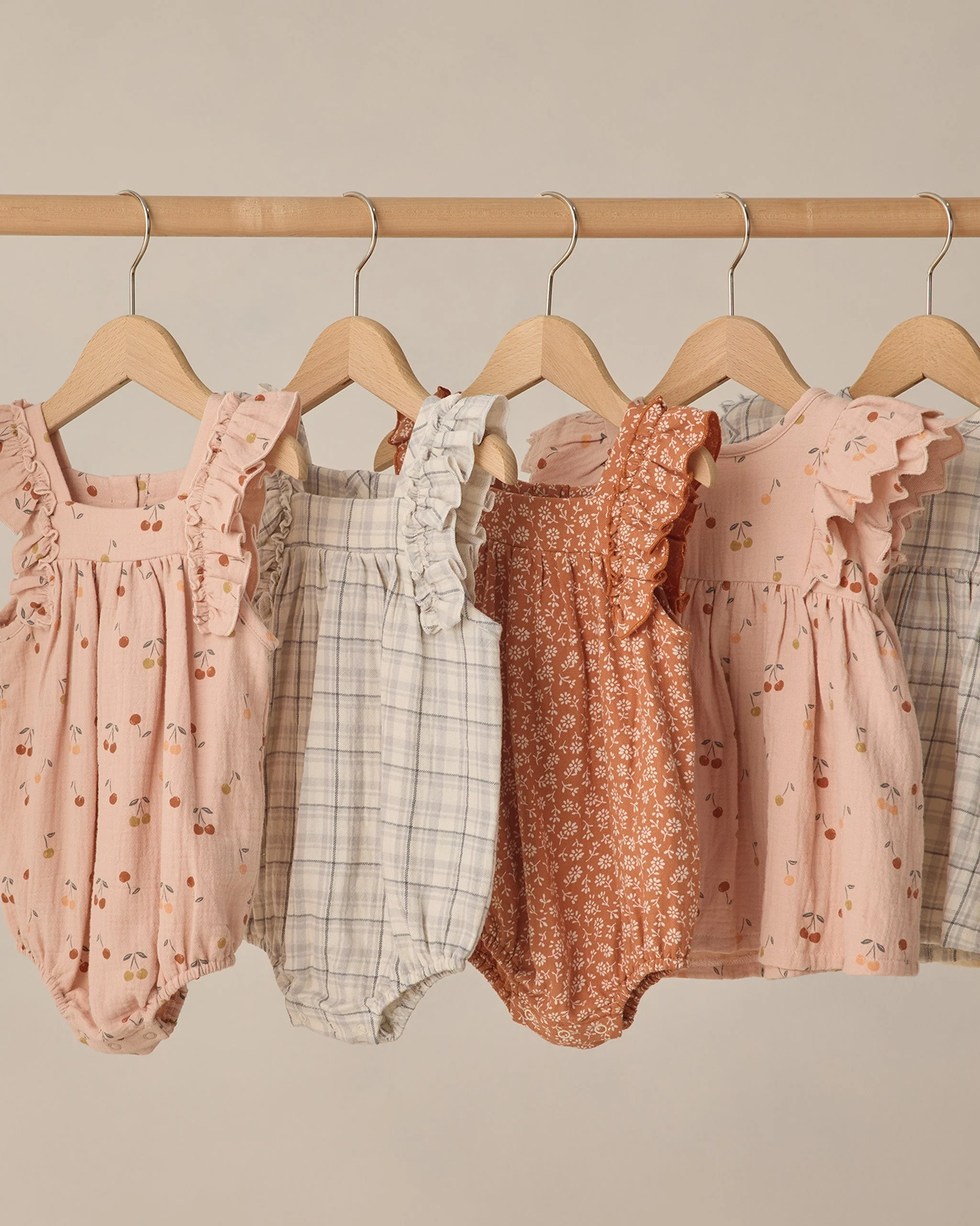 Maya Romper Poppy Floral - Image 5