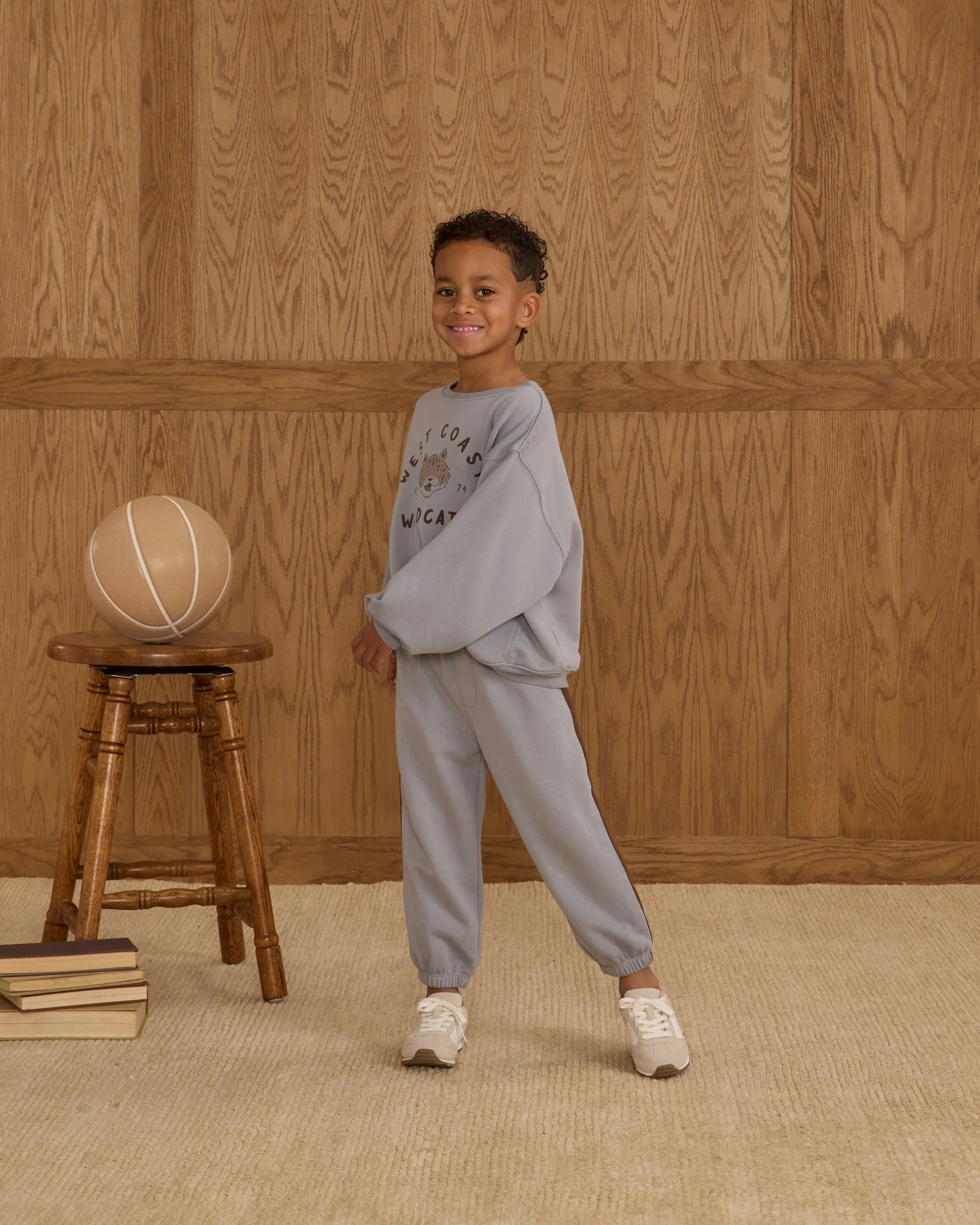Oversized Sweatshirt || Wildcats - Image 4