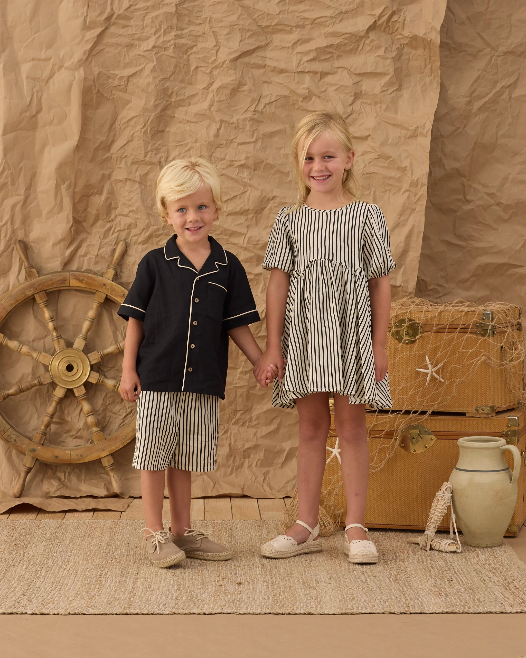 Perry Short Wavy Stripe - Image 3