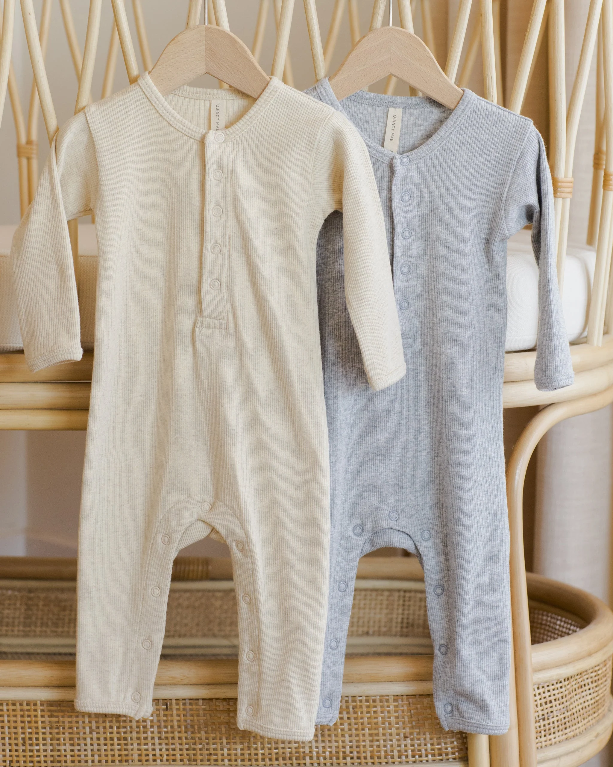 Ribbed Baby Jumpsuit || Oatmeal - Image 3