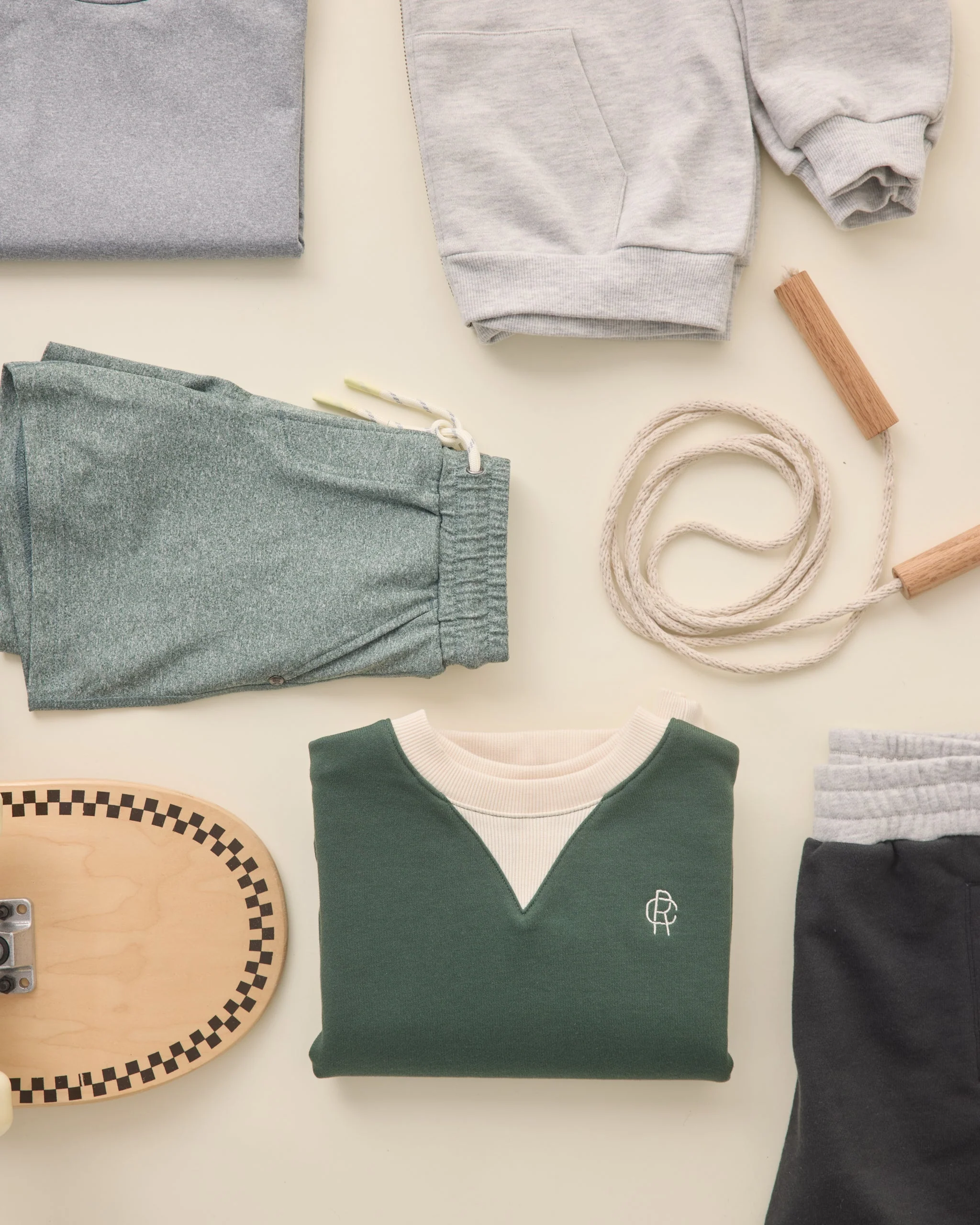 Rylan Sweatshirt || Green - Image 5
