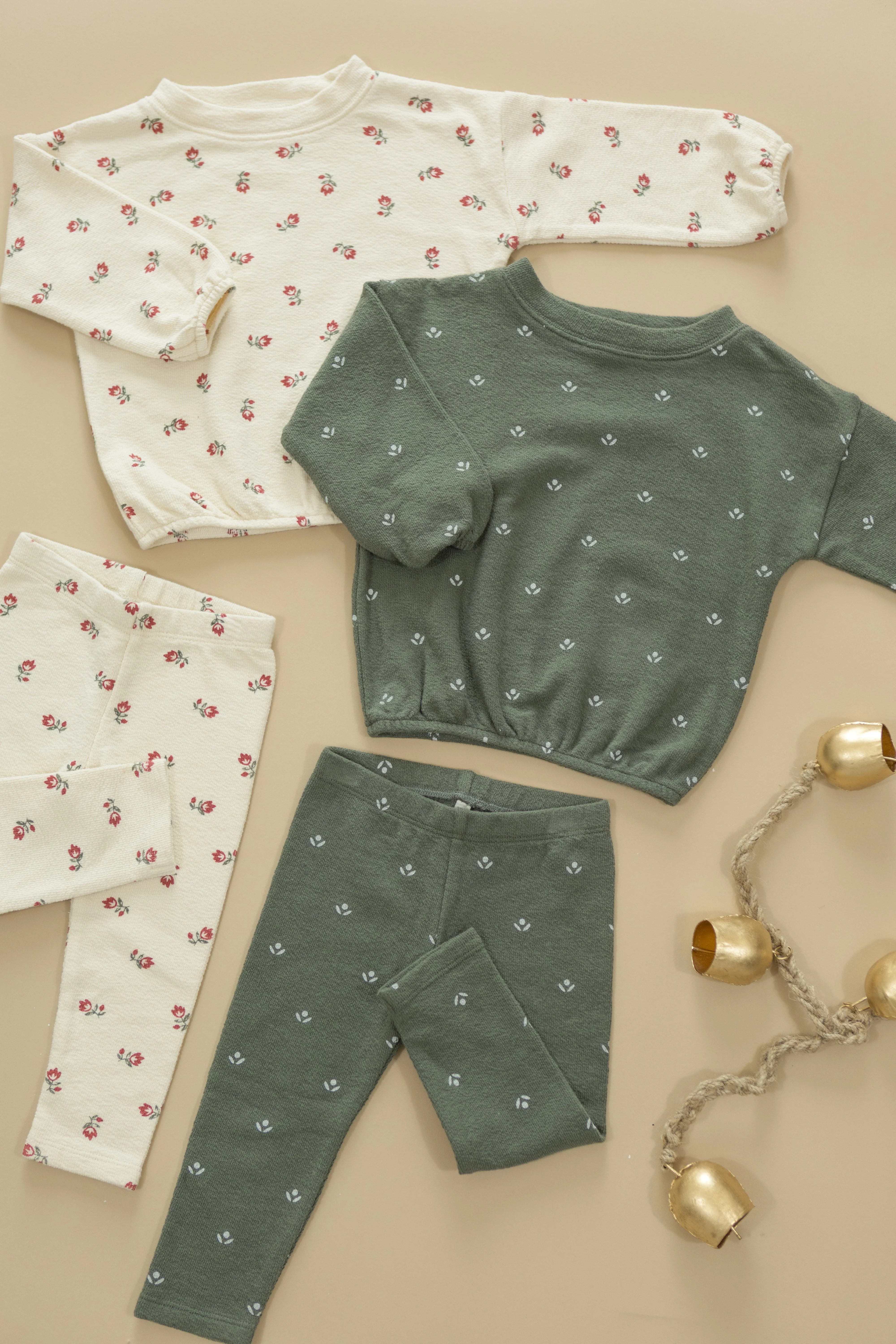 Spongey Knit Set || Evergreen Ditsy - Image 6