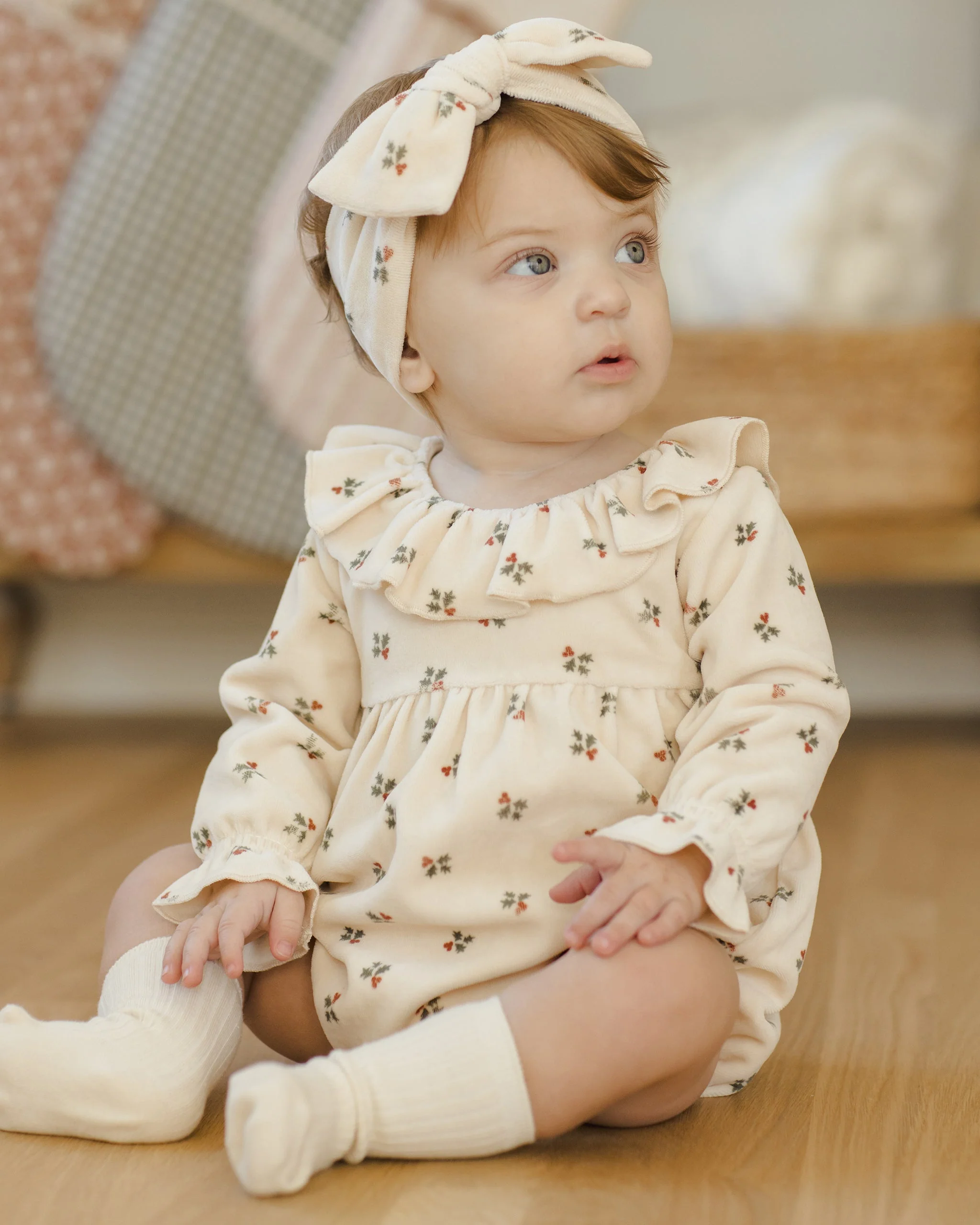 Velour Bow Headband || Holly Berry - Image 3